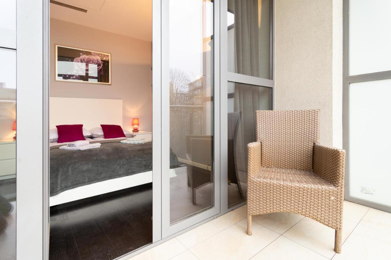 Secret Charm Fully Equipped Apt With Balcony Cracovie Extérieur photo