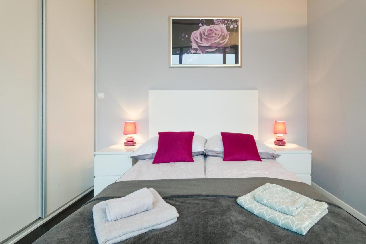 Secret Charm Fully Equipped Apt With Balcony Cracovie Extérieur photo